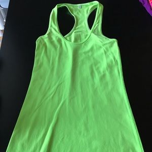 Lululemon tank